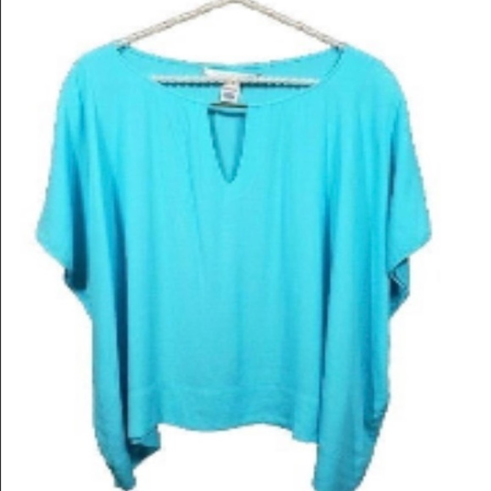 Authentic Diane Von Furstenberg size P poncho turquoise with silver bar